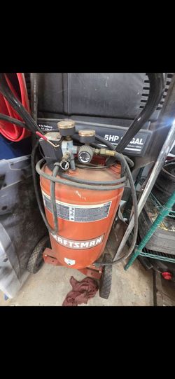 25 gallon  compresser Craftsman