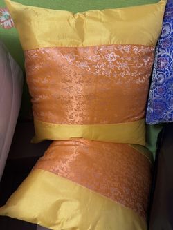 Decorative Silk Pillows 