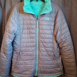 Girls' The North Face Reversible Mossbud Swirl Jacket