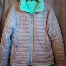 Girls' The North Face Reversible Mossbud Swirl Jacket