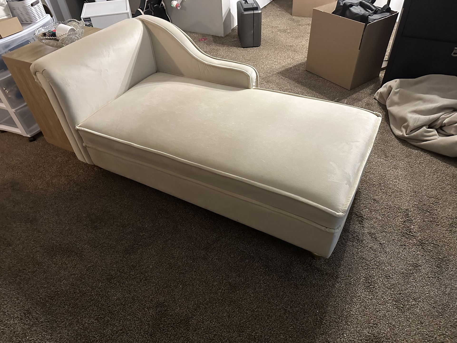 Cream Storage Chaise