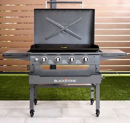 Blackstone 36" Omnivore Griddle with Hinged Hood and Soft Cover