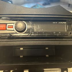 Alpine radio 