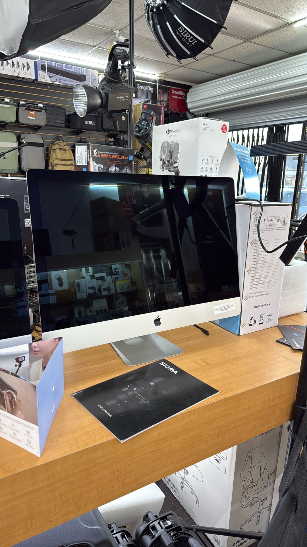 2020 Apple iMac 27” Intel Core I5 3.1 8 Gb Ram 256 Gb Ssd 
