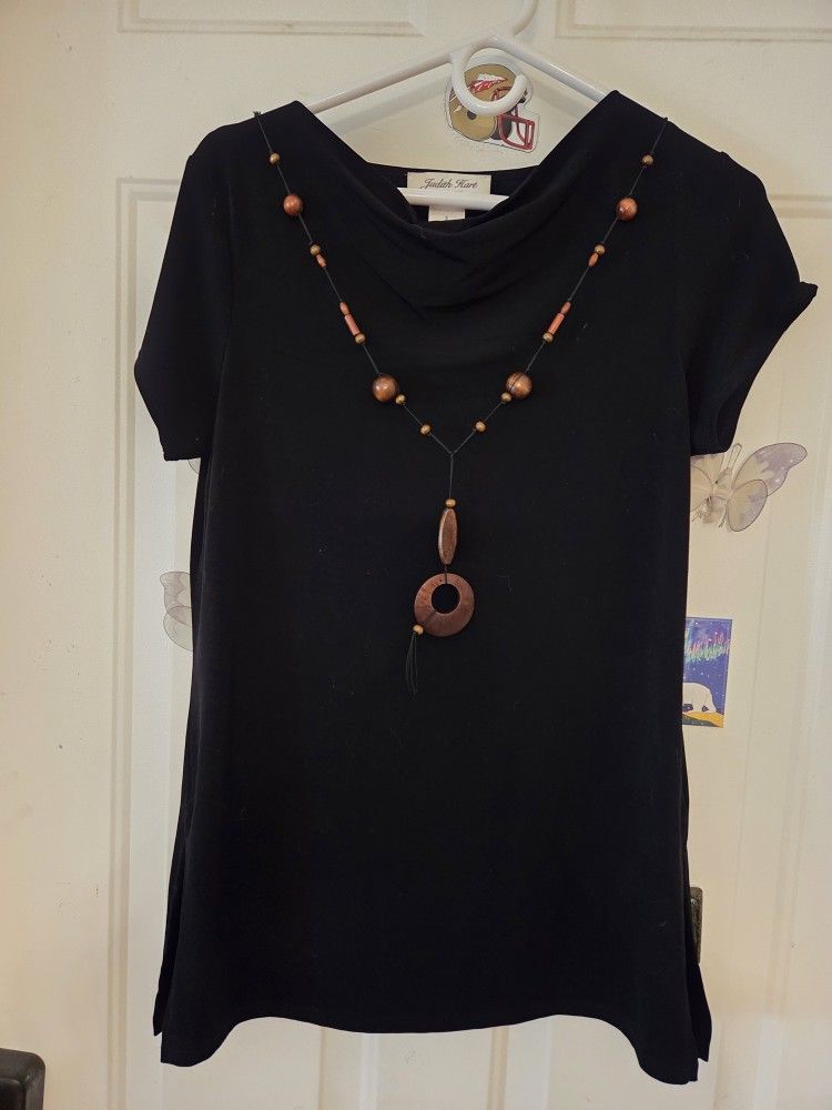 Judith Hart Black Ladies Shirt Size Small