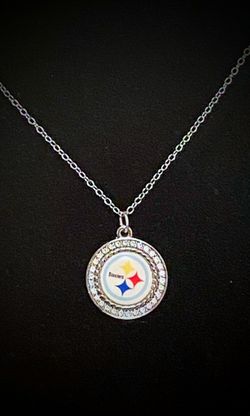 Blinged Out Iced NFL Team chain and charms.. ALL 32