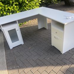 Desk Set