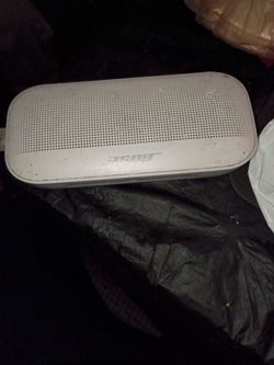 Portable Bluetooth portable speaker
