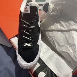 Nike Blazer Low / Sacai 8.5 (NEW)