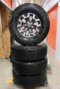Toyota Tacoma tires & wheels