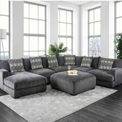 🔥JUST IN 🔥 Brand New Gray U-shaped Design U Sectional With Left Chaise With Ottoman