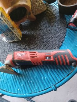 Milwaukee multi - tool