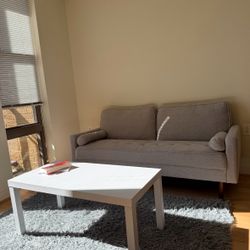 Small Sofa – Compact & Comfy