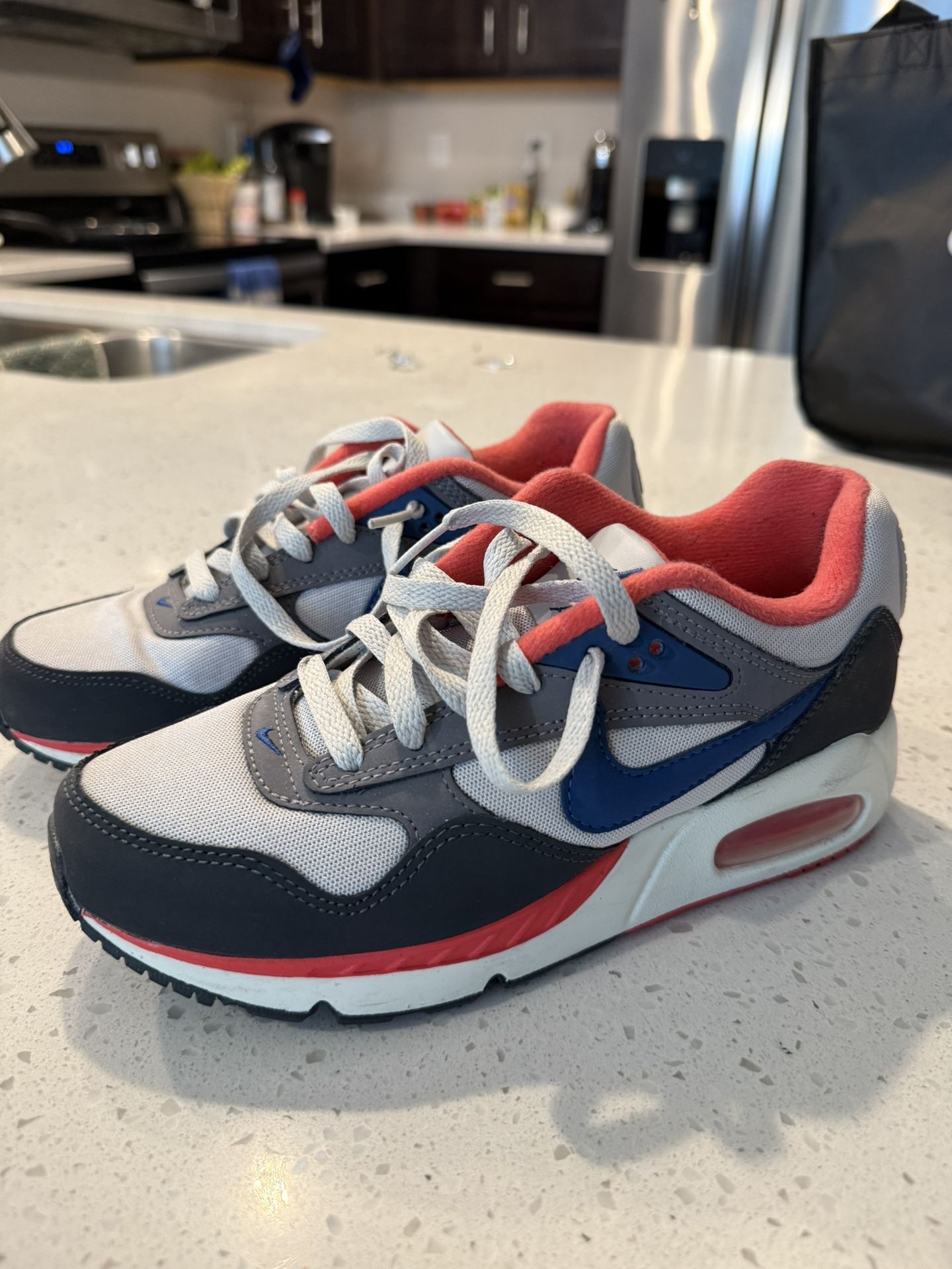 Nike Air Max Correlate Size 6.5