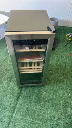 TCL wood wine fridge