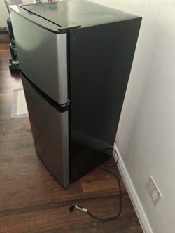Small Fridge Frigidaire