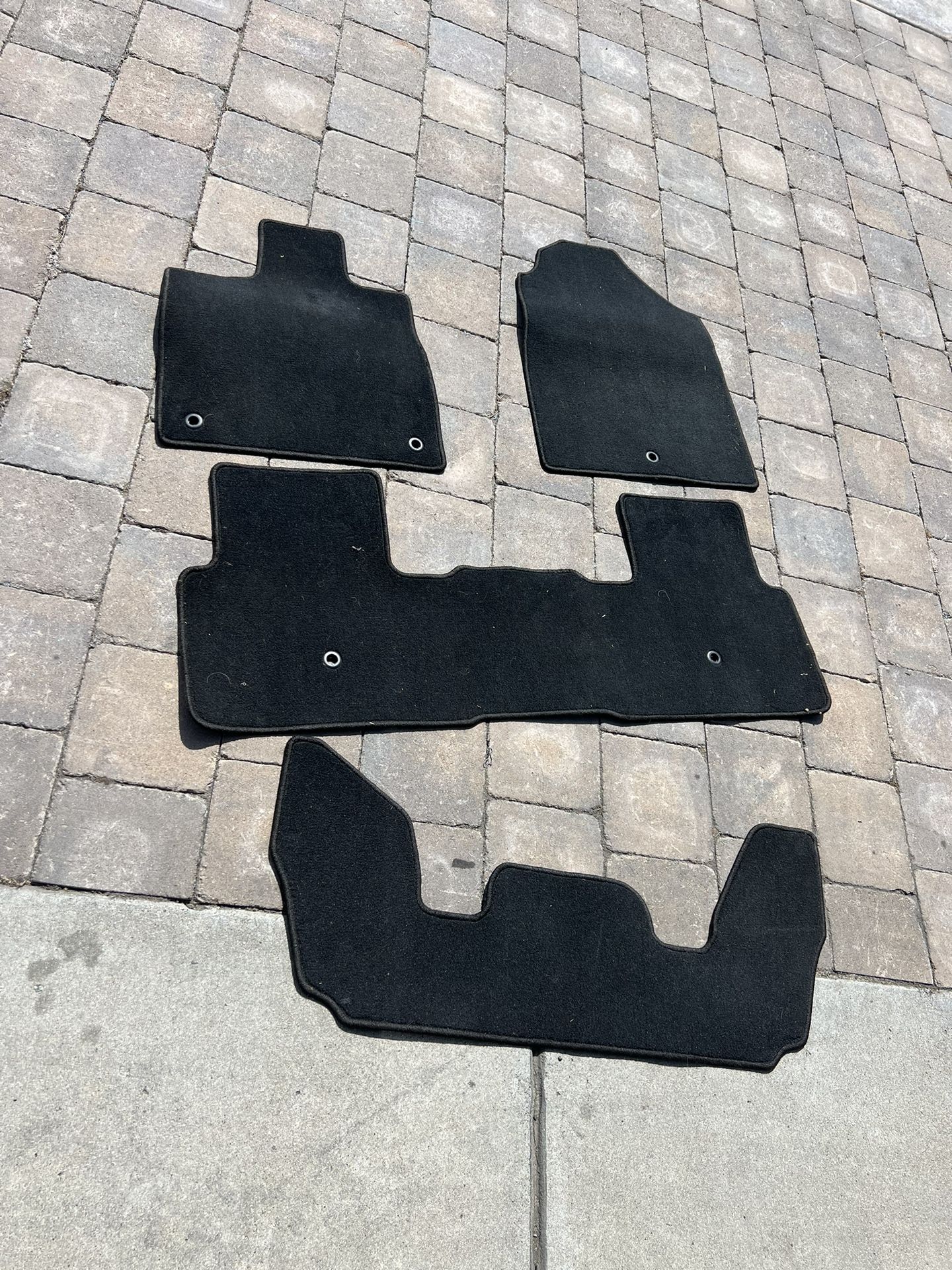 23 Honda Pilot Mats