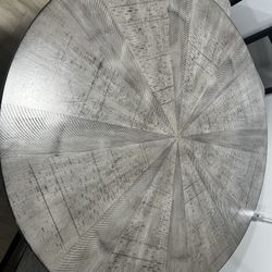 Matty 48” Round Kitchen Table (Living Spaces) – Light Wood – Excellent Condition