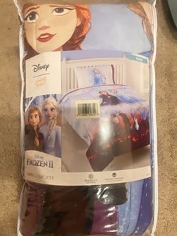 Disneys Frozen Twin Comforter