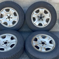 Toyota Rav 4 16 inch steel wheels 5 on 4.5 inches