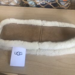 New UGG Sheepskin Head Warmer