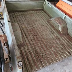 6.5' x 8' Chevy Truck Bed