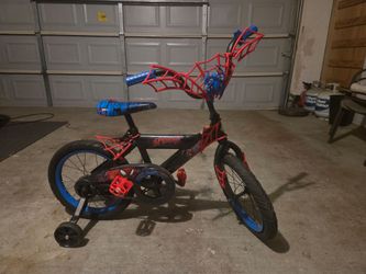 Spider-Man Kids Bike with Training Wheels