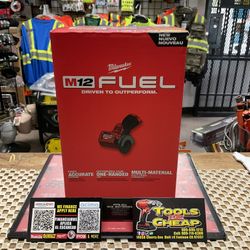 Milwaukee M12 FUEL 12V Lithium-Ion Brushless Cordless 3 in. Cut Off Saw (Tool-Only)