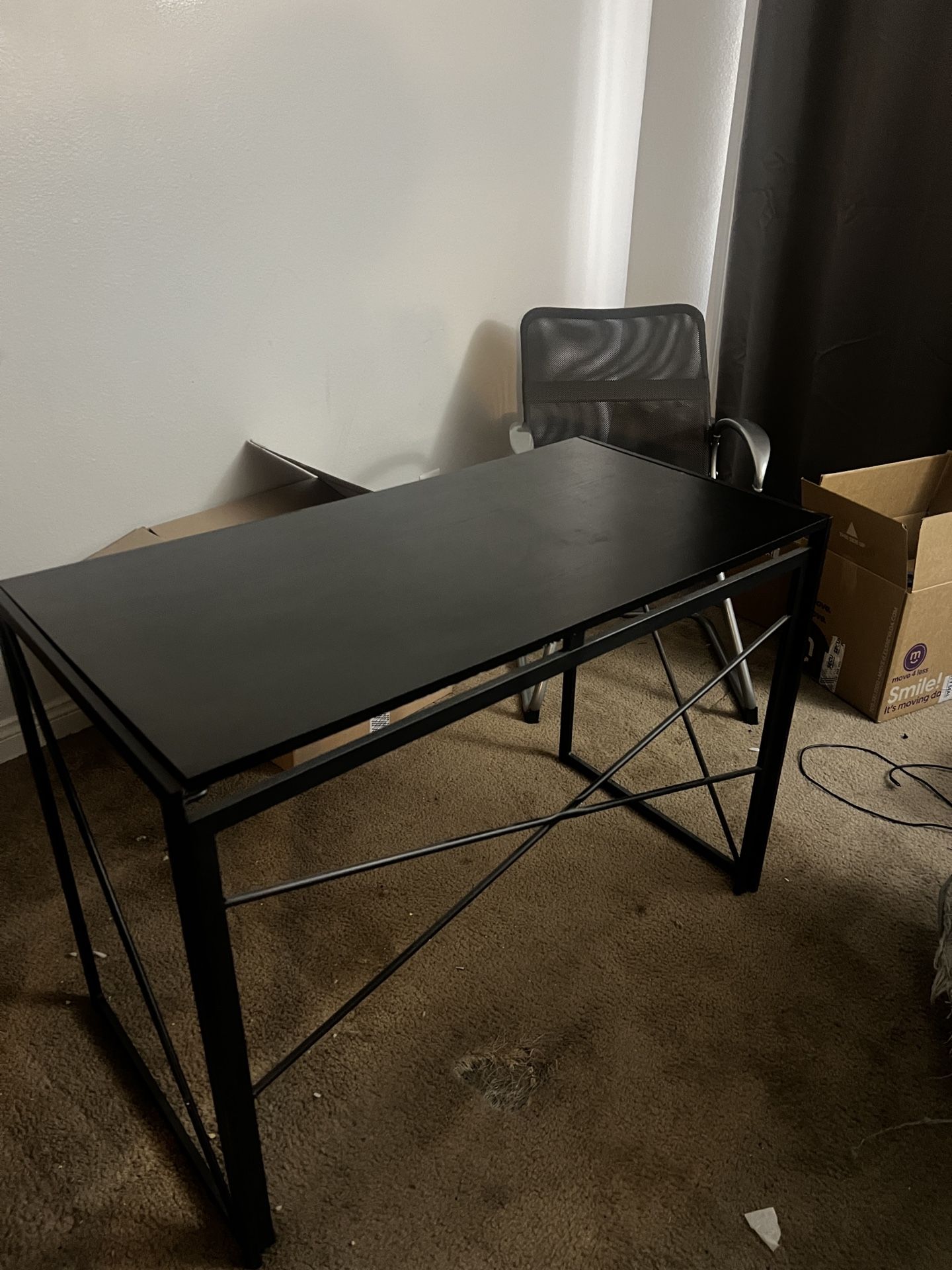 Black desk 