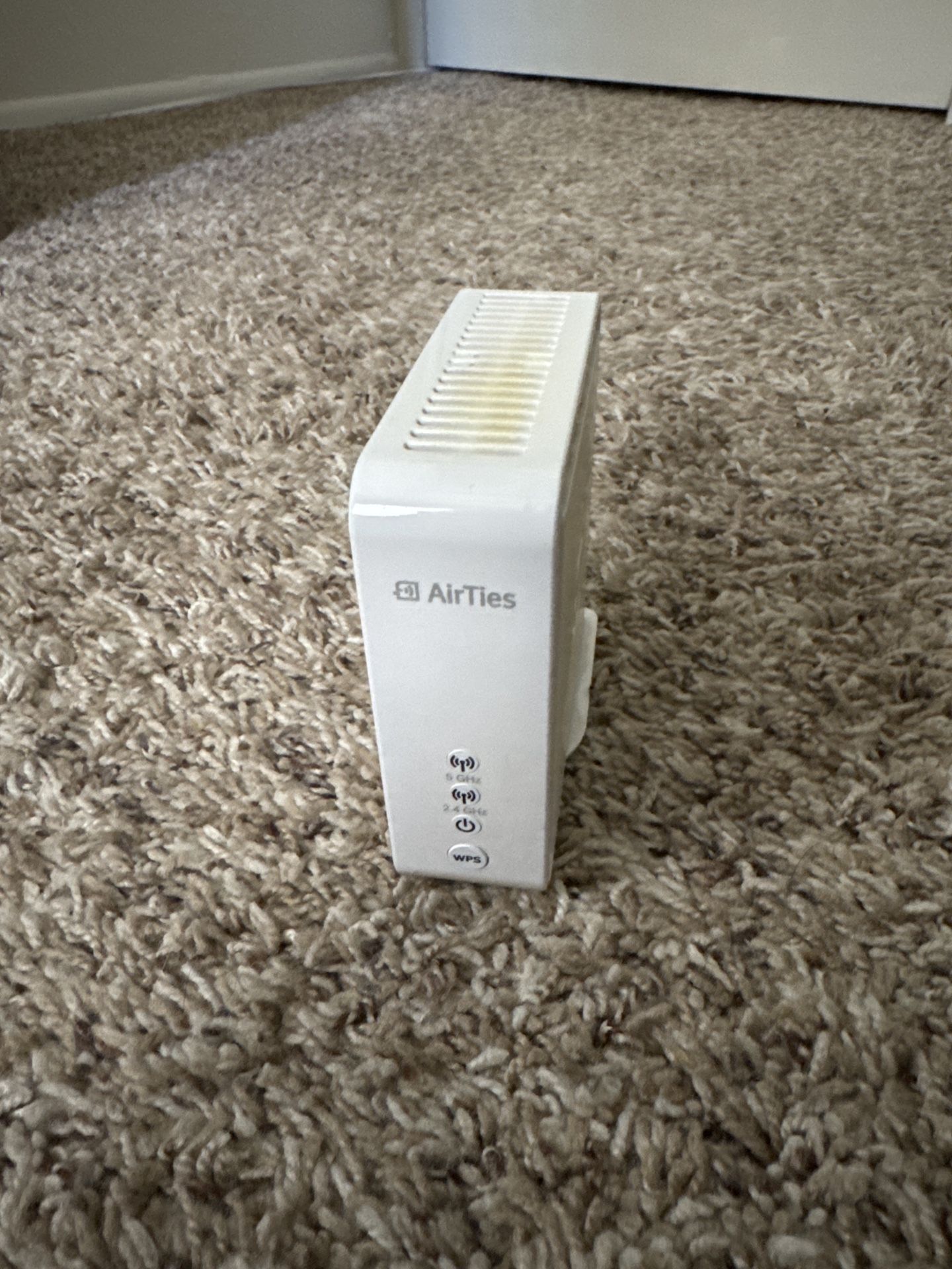 AirTies Wi-Fi Extender – Dual Band – $25