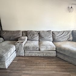 Large Sectional Sofa w/ Chaise + Cup Holder Console