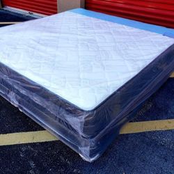 NEW KING PILLOW TOP MATTRESS AND BOX SPRING 
