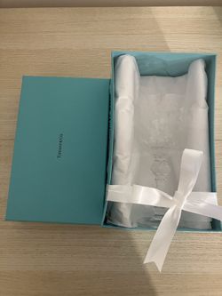 Tiffany & Co. Berries White Wine Crystal Clear