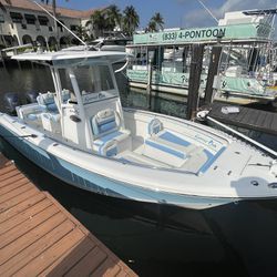 2015 SeaHunt 25ft Only 400 Hours 