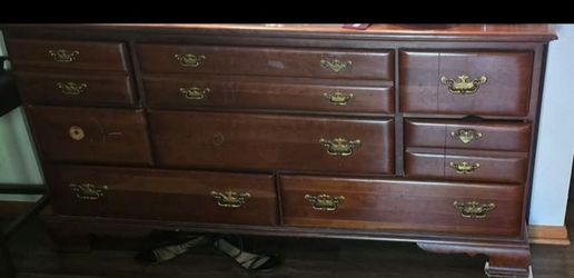 Dresser & night stand