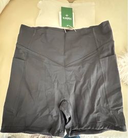 Three Shorts and Two Leggings Large Size New—Mount Laurel—Cash Only - $100