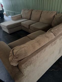 Sectional couch