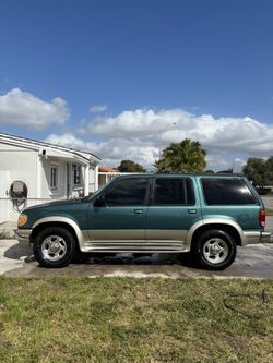 1998 Ford Explorer