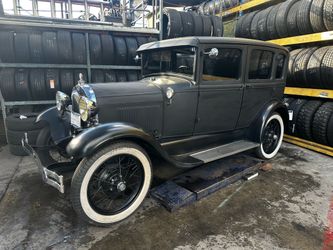1928 Ford model a black