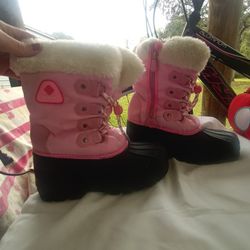 Girls Dream Pairs Snow Boots Size 2