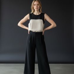 Amanda Smith Black and Cream Colorblock Sleeveless Top