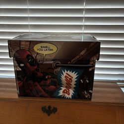 Deadpool Graphic Comic Collector Box