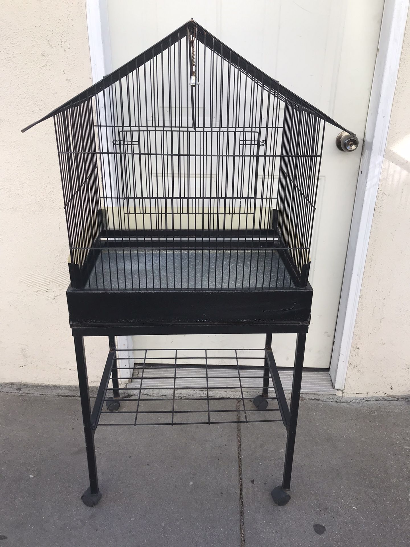 BIRD CAGE WITH STAND