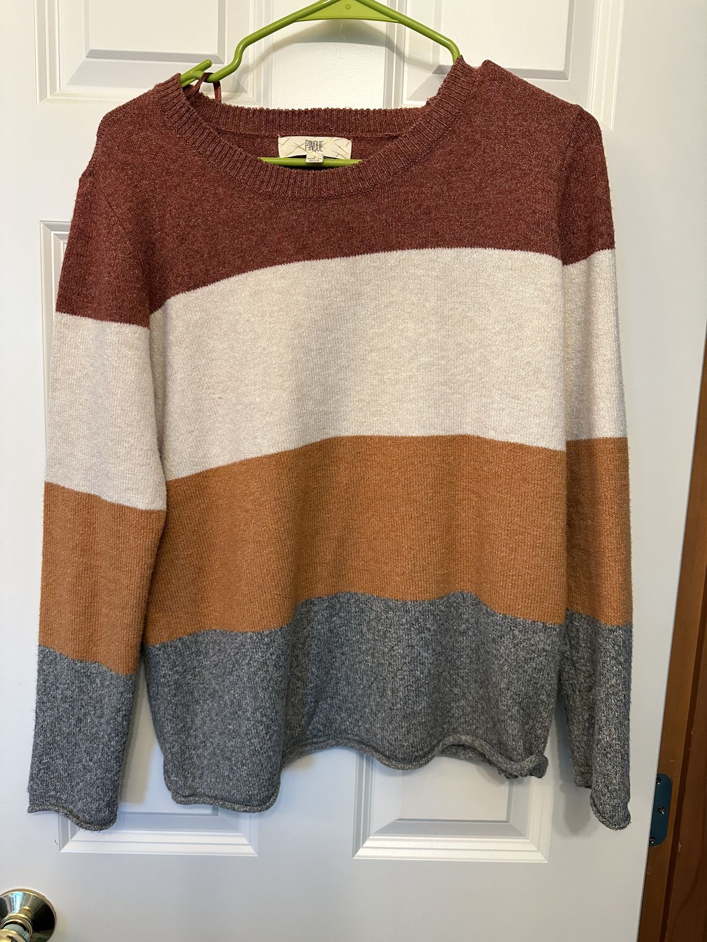Pinque sweater