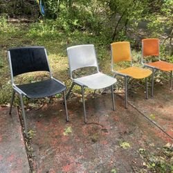1968 Steelcase 1278 Model Mid Century Moderm Stacking Chairs