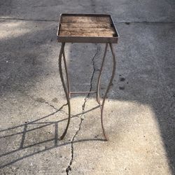 Rustic Metal & Wood Accent Table/Plant Stand