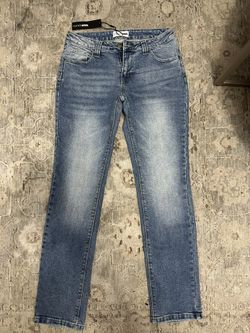 Fashion Nova Sicily Straight Leg Jeans – Size 7