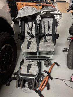 Zoe double/triple stroller