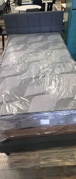 8" standard mattress