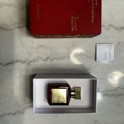Baccarat Rouge 540 cologne – Barely Used (Sprayed 3x)
